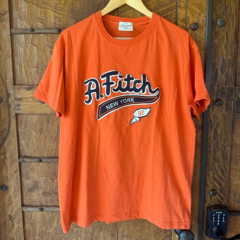 Abercrombie & Fitch T-Shirt Mens 2XL Orange Chenille Varsity Graphic Stretwear